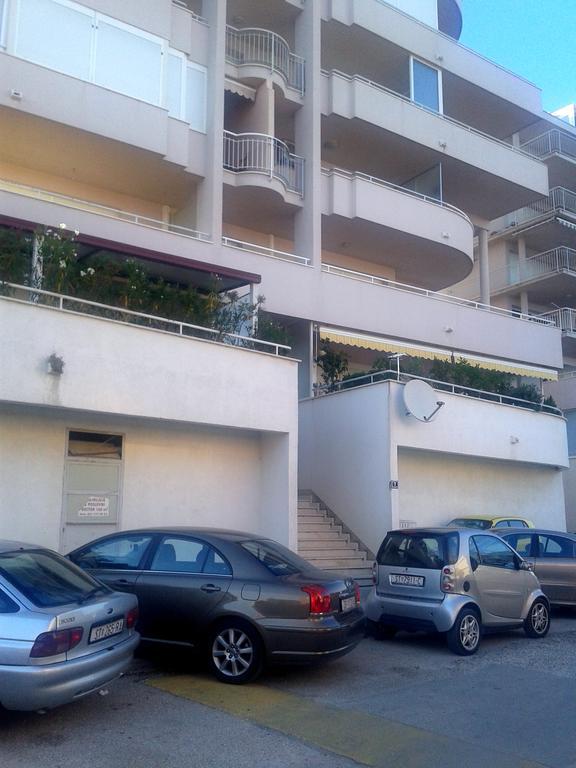 Apartment Radosevac Beach スプリト エクステリア 写真